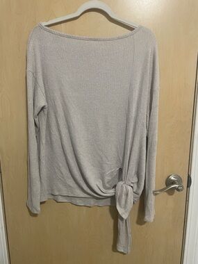 Harlowe & Graham Ribbed Tie-Front Long Sleeve Top - Beige Large